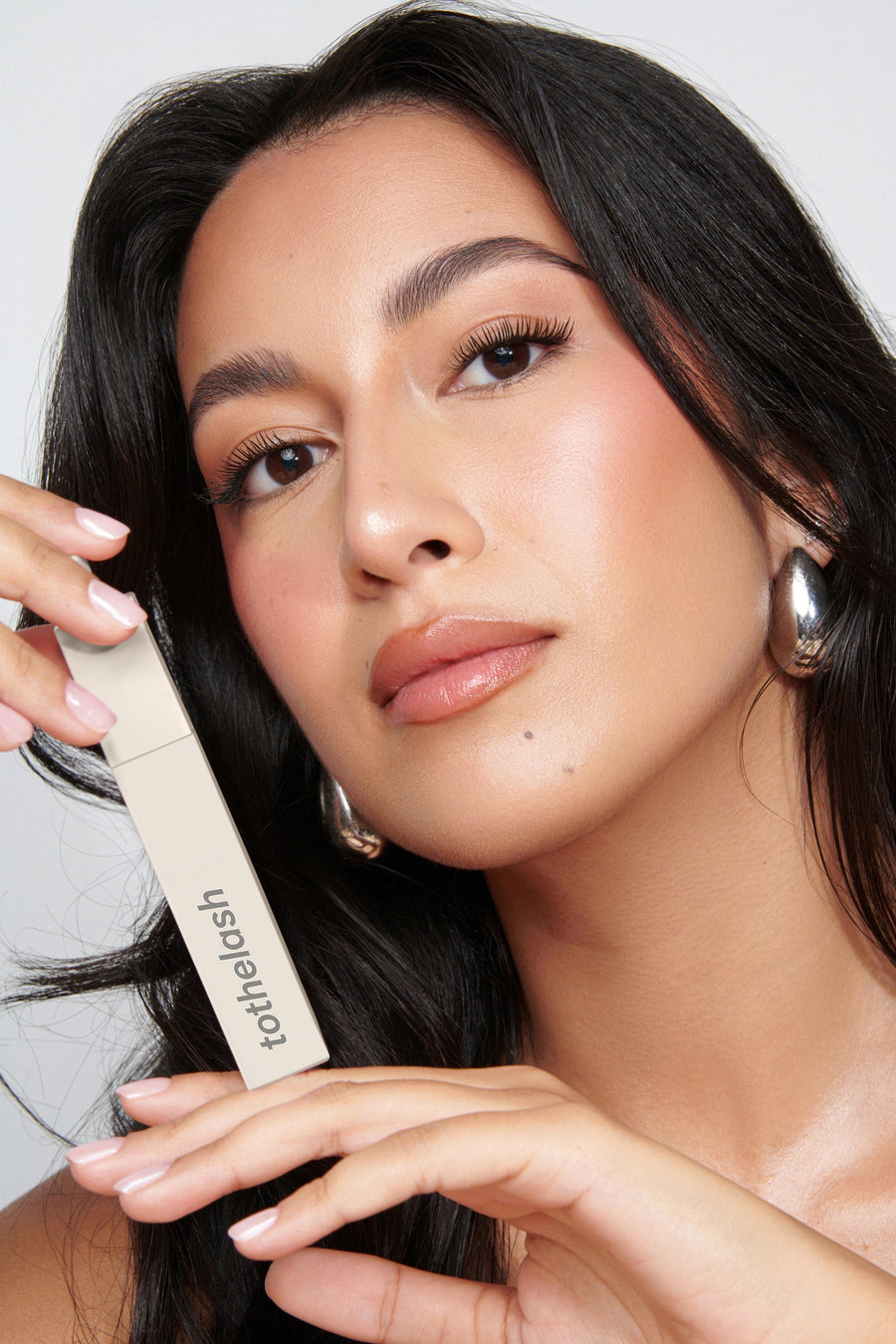 Quel sérum pour faire pousser ses cils rapidement ?