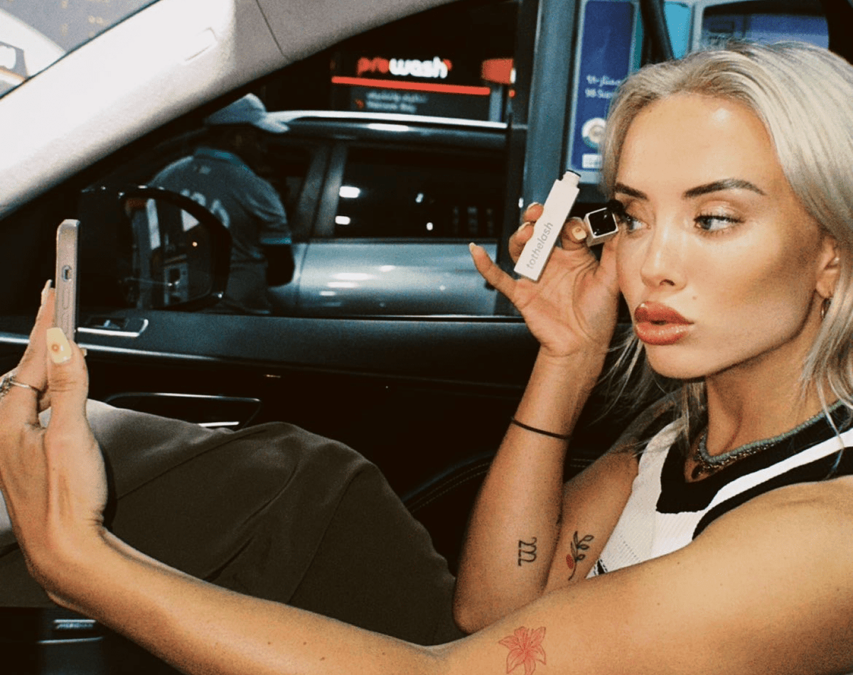 Sérum pour les cils : est-ce vraiment sans danger ?